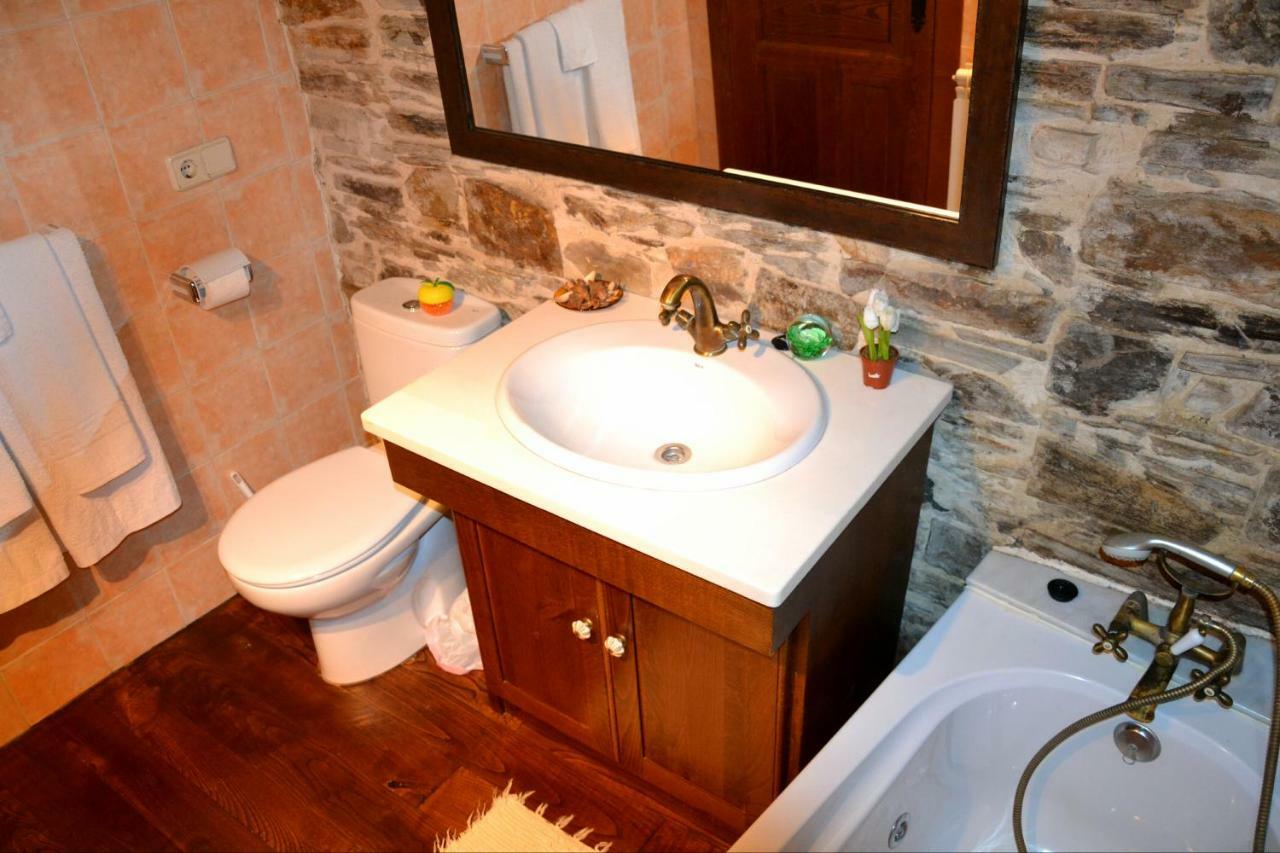 Apartamento La Corrada Santa Eulalia de Oscos Kültér fotó
